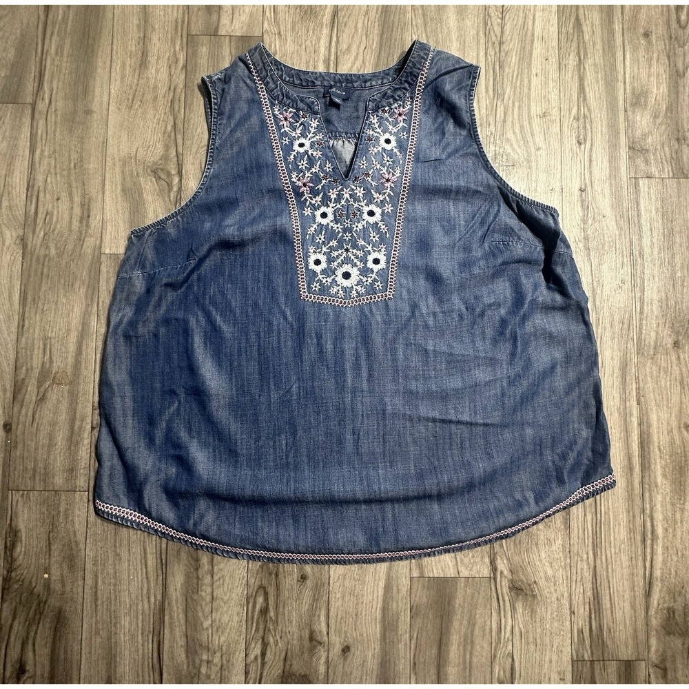 J Jill Denim Chambray‎ Sleeveless Top Women's Size XL Floral Embroidered Boho - Picture 2 of 11